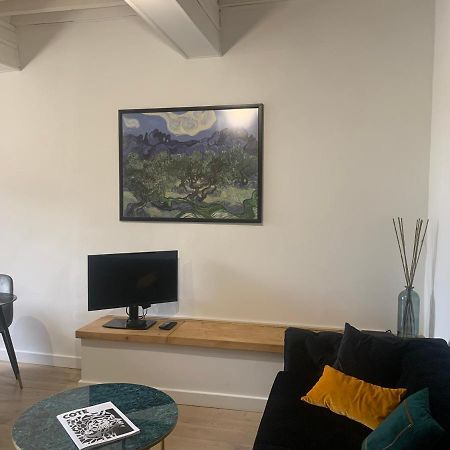 Appartement Renove De Caractere/ Parking Prive Saint-Rémy-de-Provence Екстериор снимка